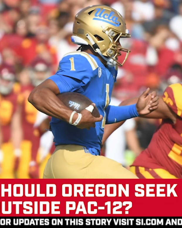 Should Oregon Seek Membership Outside Pac-12?
